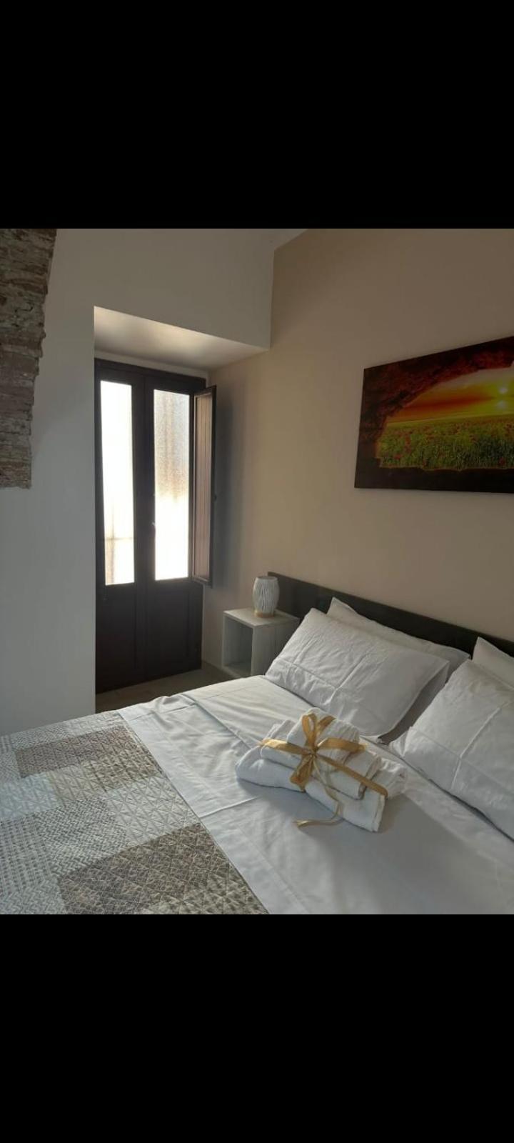 Kalgheros Luxury Rooms Agrigento Exterior foto